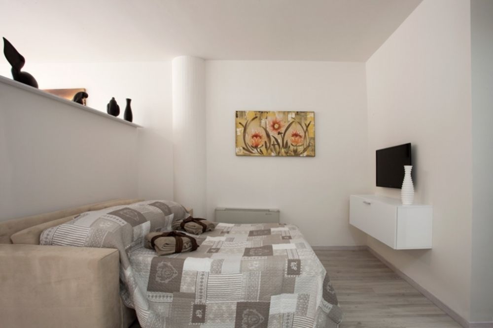 Residence Ferrucci Prato  Bagian luar foto